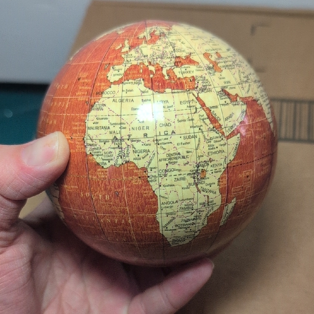 Vintage Style Globe Paperweight - Picture 5 of 7